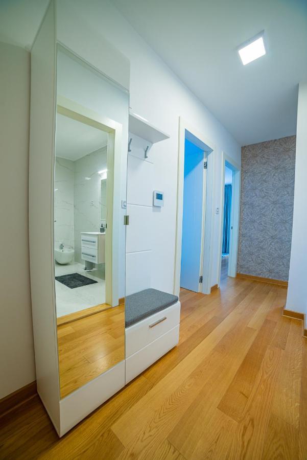 Zoe Apartment Novi Sad Bagian luar foto